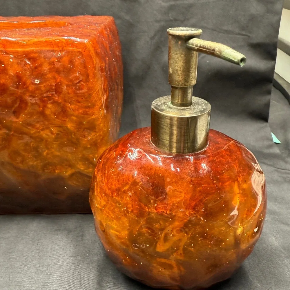 Manor Hill Sierra Copper 3 Pc Bathroom Set Tissue Box Cover Soap Pump Tumbler